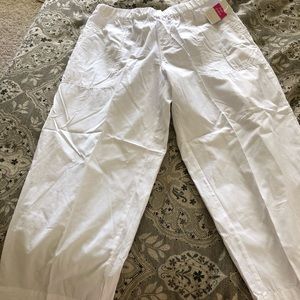 Fresh Produce white capris NWT